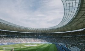 largestGermanStadiunm