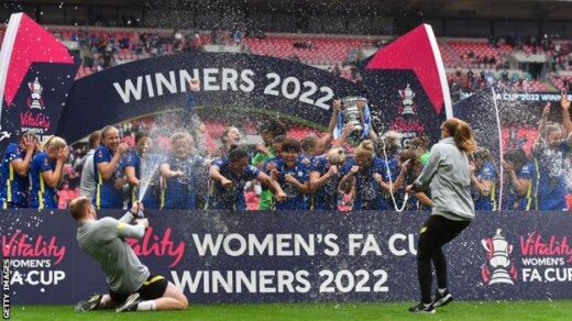 128566074 womensfacup