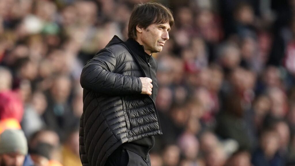 Antonio Conte Tottenham 2 e1679173645907