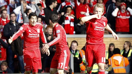 Dirk Kuyt Luis Suarez Liverpool